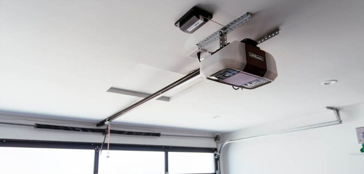 garage door motor repair in San Fernando